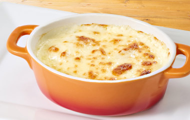 チキンとポテトのミニグラタン